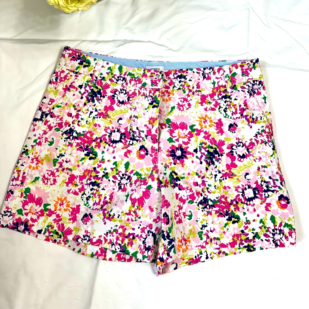 Crown & Ivy size 10 in multi colors